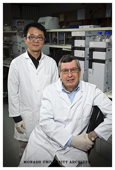 Dr Jian Li and Professor Roger Nation, Faculty of Pharmacy and Pharmaceutical Sciences
