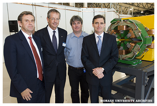 Ludwig Institute Director Professor Tony Burgess, Vice Chancellor Professor Richard Larkins, lead accelerator physicist Greg LeBlanc and Minister John Brumby at the announcement of first light at the Australian Synchrotron