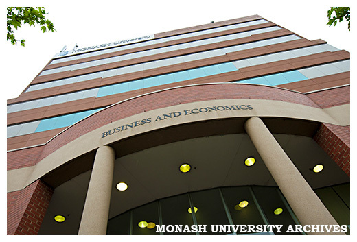 Building S entrance, caulfield campus