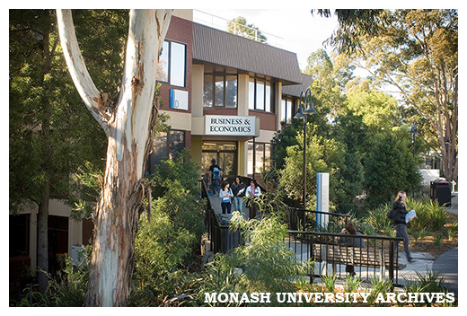 Building D - Business and Economics, Peninsula campus