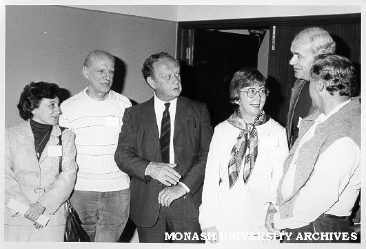 Staff Association delegates with members of Australian Universities Council. From left: Alba Romana, unidentified man, Noel Dunbar (AUC), Jenny Strauss, Martin Sullivan (and unidentified person)
