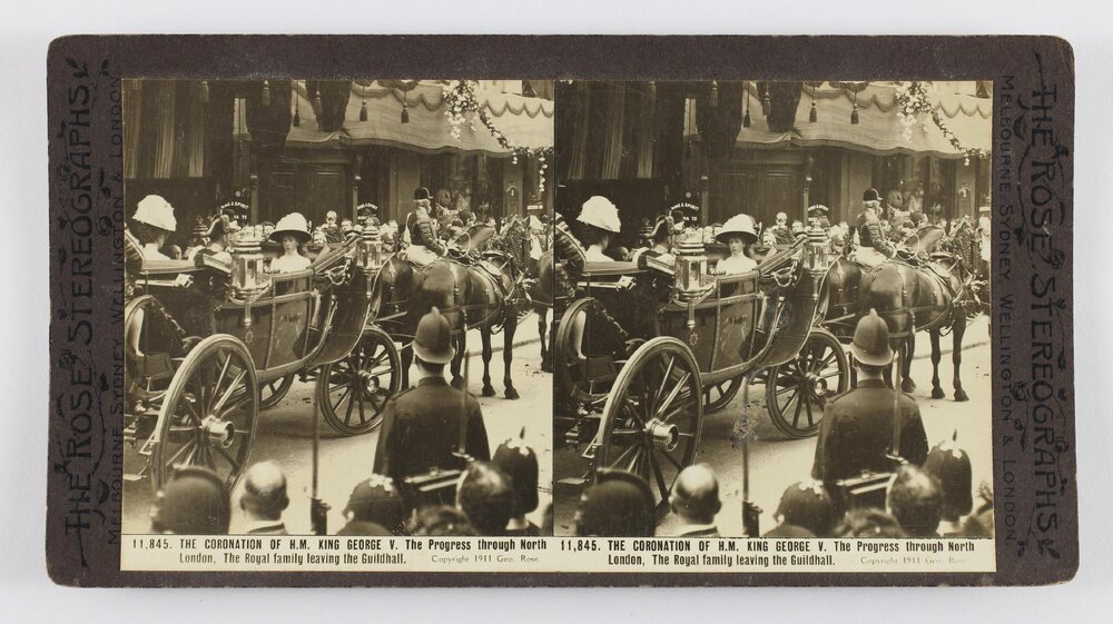 The coronation of H.M. King George V. The Progress through North London. The royal family leaving the Guildhall
