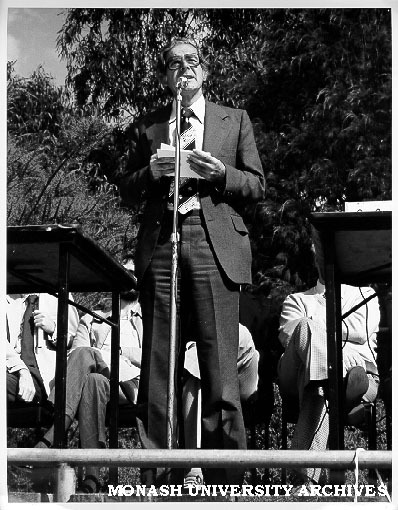 Professor Ray Martin opening Orientation week