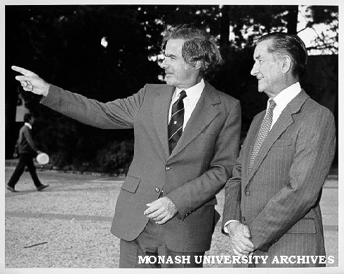 Vice-Chancellor Professor Ray Martin and Mr Justice Ludeke, visiting Monash with Academic Salaries Tribunal