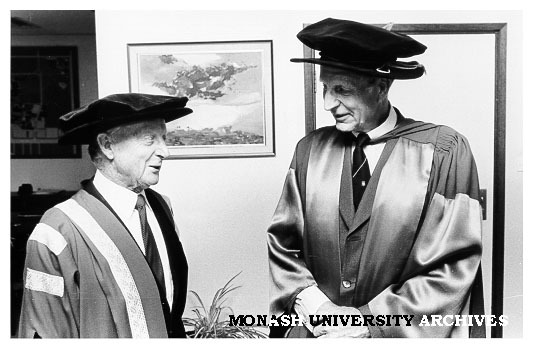 Chancellor Sir George Lush (left) with Emeritus Professor K. H. Hunt
