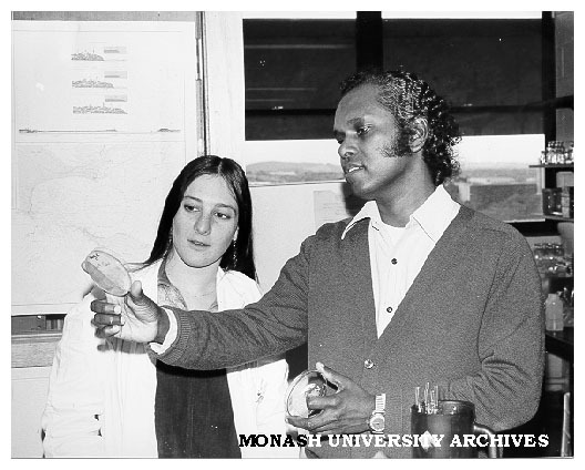 Student Zena Helmen and supervisor Dr Viji Krishnapillai