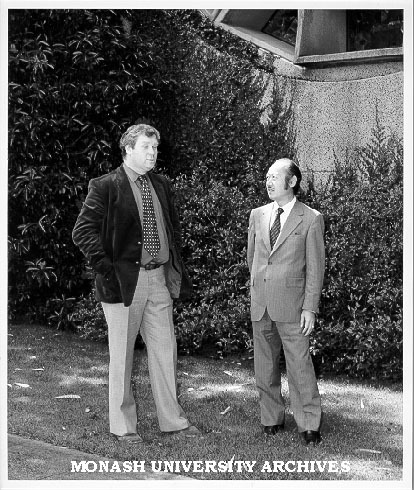 Associate Professor Harry Bolitho (left) and Mr Kensaku Shirai, foreign editor of Tokyo 'Asahi Shimbun'