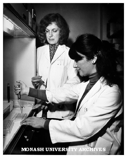 Dr Sharron Pfueller (left) and student Pari Hosseinzadeh setting up lymphocytic culture