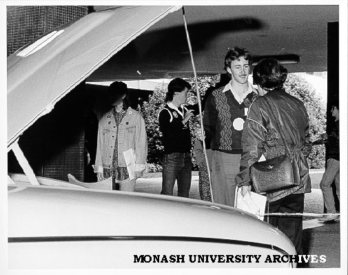 Visitors to Materials Engineering, Open Day 1986