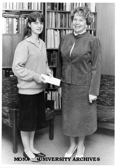 Mrs Margaret Endersbee (right) presenting prize for best first year female student in Science to Michelle Hill