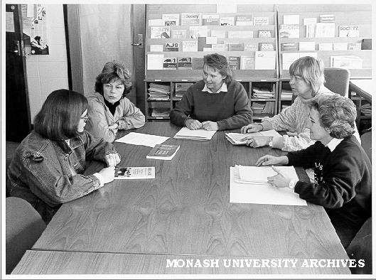 Meeting to develop course for Centre for Women's Studies. Pauline Nestor (English, left), Anne Edwards, Jan van Bommel, Ulla Svensson (all from Sociology) and Alba Romano (Classical Studies)