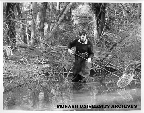 Dr John Baldwin electro-fishing for lampreys