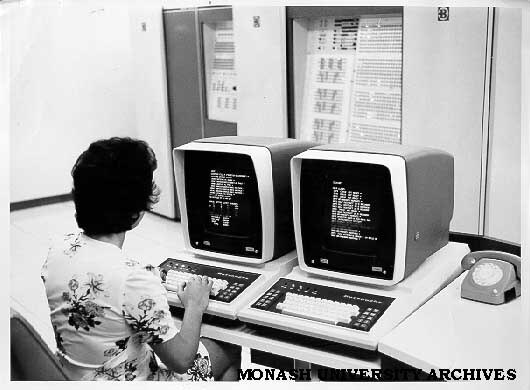 Trainee operator Gabriella Bonnine scheduling jobs for B-6700 computer