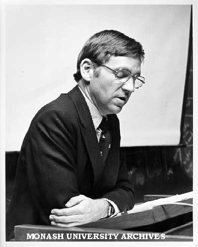 Dr Barry Catchlove, head of Royal Children's Hospital, speaking at lunchtime seminar organised by the Centre for Human Bioethics