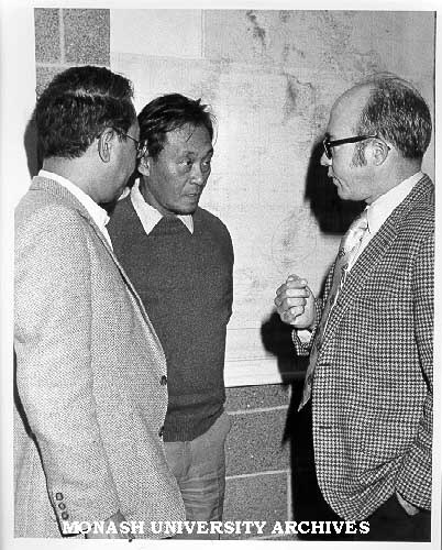 Dr Gale Dixon (right) acting research director of Centre of Southeast Asian Studies with Dr Francisco Nemenzo (University of Phillipines) and PhD candidate Mr Amando Doronila