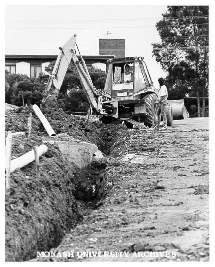 Construction of roads and drainage for Science and Technology Park