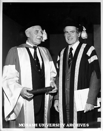 Honorary Doctor of Laws Sir Henry Winneke (left), with Vice-Chancellor Professor Ray Martin