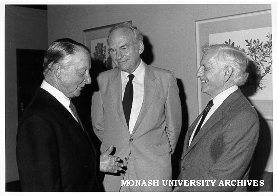 Honorary Doctor of Laws Mr Hugh Stretton with Chancellor Sir George Lush (left) and Professor John Legge (right)
