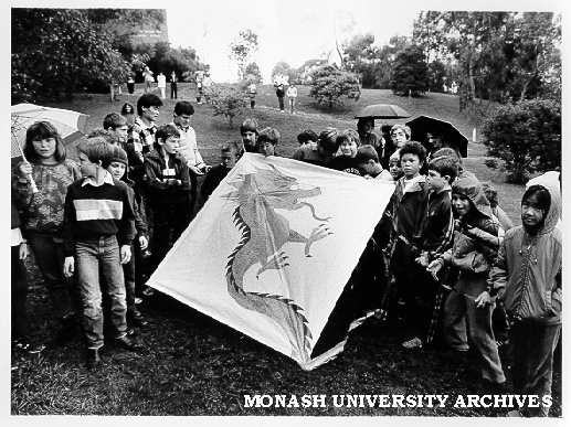 Krongold Centre children with dragon kite for Chinese New Year