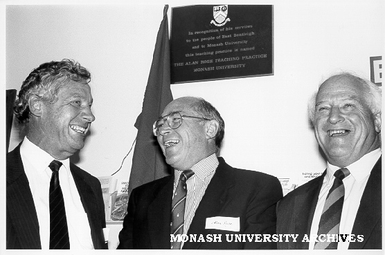 Unveiling of plaque at Alan Rose Teaching Practice, Dean of Medicine Professor Robert Porter (left) with Dr Alan Rose (centre) and Professor Neil Carson.