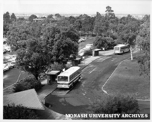 Bus stop area between Wellington Road and Ring Road South