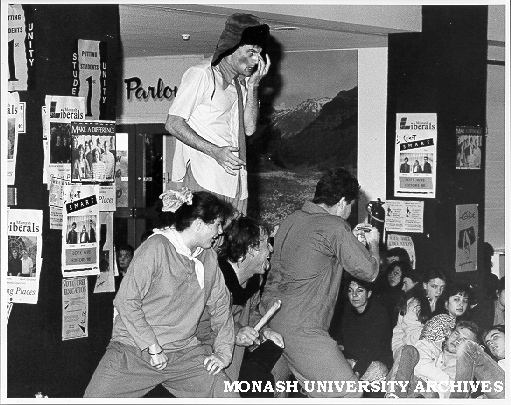 Sydney street group performing in Union