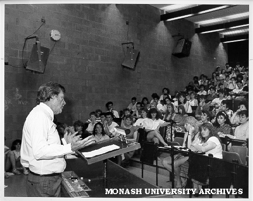 Vice-Chancellor Professor Mal Logan addressing Junior University students