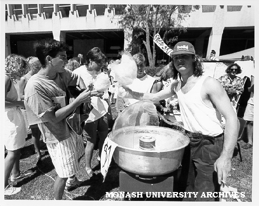 Fairy floss in forum, Orientation Week