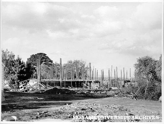 Construction of Central [Hargrave] library, 31 May 1962