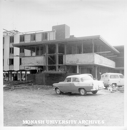 Deakin Hall under construction, 16 January 1962