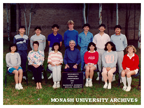 Monash University Intervarsity Badminton team at Macquarie University