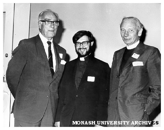 Vice-Chancellor Dr Louis Matheson (left), with Protestant Chaplain Dr John Gaden (centre), and Reverend Sir Frank Woods