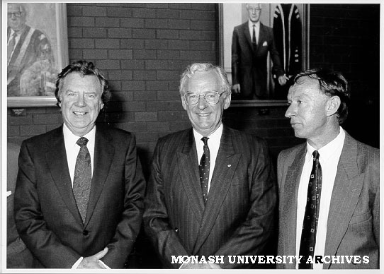 Governor-General Mr Bill Hayden (centre), Vice-Chancellor Professor Mal Logan (left) and Professor Peter Spearritt