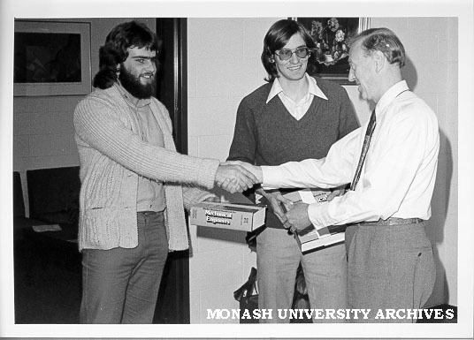 Joint recipients of J. L. Keppert Memorial Prize, Greg Wheeler (left) and Simon Baker at presentation by Dean of CIT School of Engineering Tom Brownlee