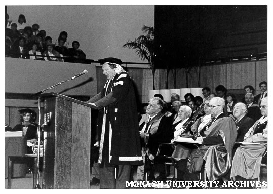 Professor Mal Logan delivering Chisholm graduation Occasional Address
