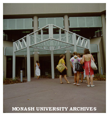 Front entrance of Nursing building