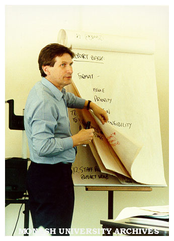 Australian Institute of Management's Peter Sheldrake at management workshop