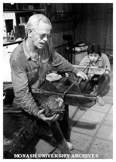 Visiting Danish glass artist Finn Lynggard with assistant Tchai Munch