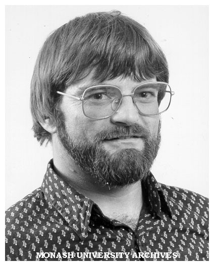 Senior lecturer in Chemistry and Biology Dr Ron Beckett