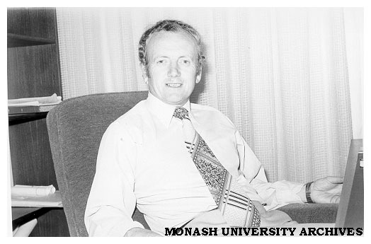 Dr Tom Kennedy, Deputy Director (Advanced Education)