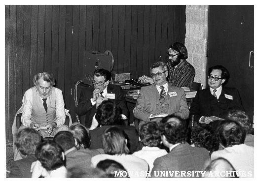 Symposium on robot technology. Mr D. Lord (Nissan, left), Mr J. Sandilands (Vehicle Builders Employees), Mr R.Tobias (Dept. Science &amp; Technology), Mr Bob Thompson (EDU) and Dr Yow-Lam Oh (Centre for Robotics)