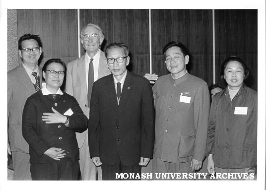 Visitors from Chinese Association of Science and Technology with CIT Director Ron Cumming