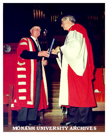 Chancellor Sir George Lush presenting Sir Richard Eggleston with honorary Doctor of Laws