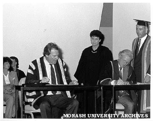 Signing of Monash-GIAE Affiliation agreement