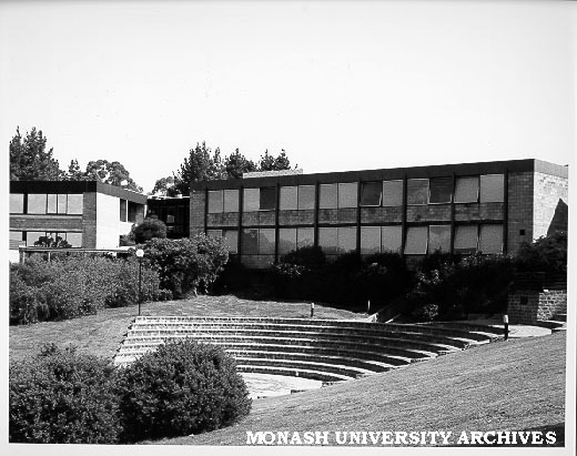 GIAE Administration building, looking across amphitheatre