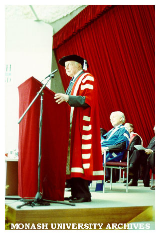 Chancellor Sir George Lush addressing MUCG graduates