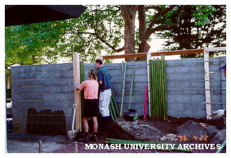 Constructing Kenninji style fence, Japanese Garden
