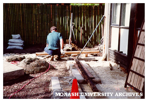 Constructing entrance gate, Japanese Garden