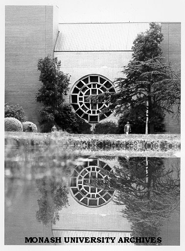 Robert Blackwood Hall