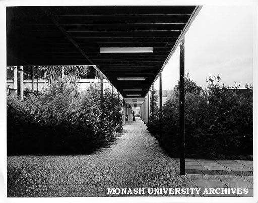Union walkway